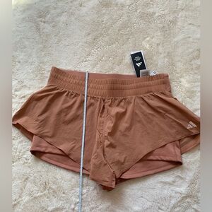 NWT Adidas Col Pow Carrera Running Shorts, Large 3”